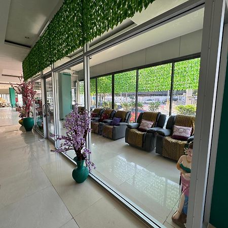 Patong Zephyr Grand Hotel מראה חיצוני תמונה