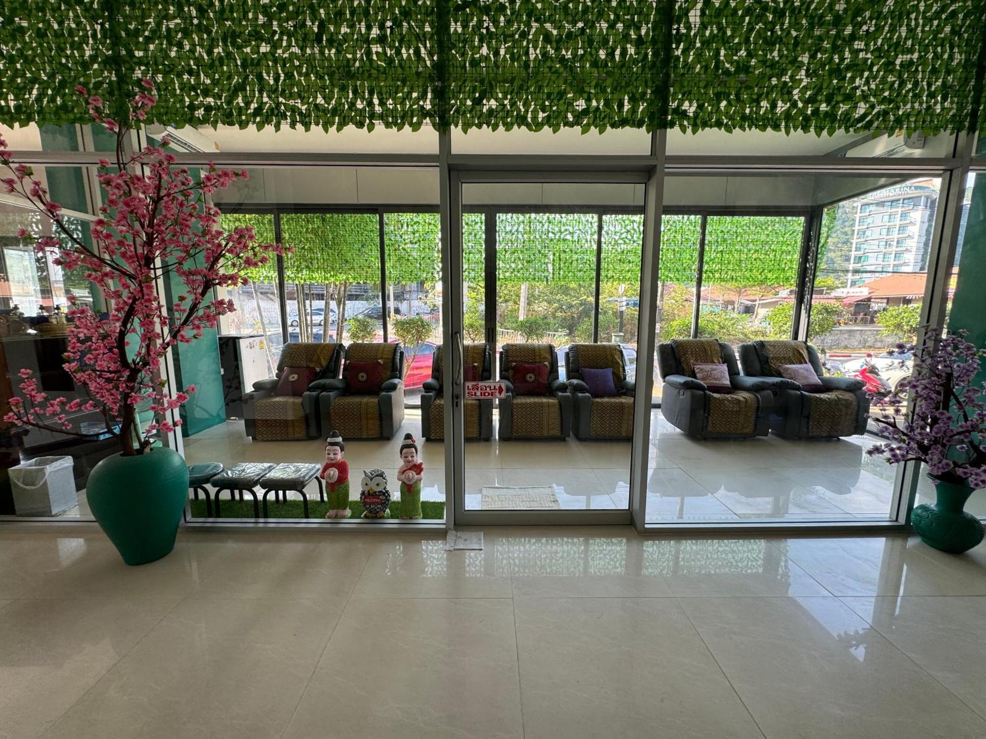 Patong Zephyr Grand Hotel מראה חיצוני תמונה