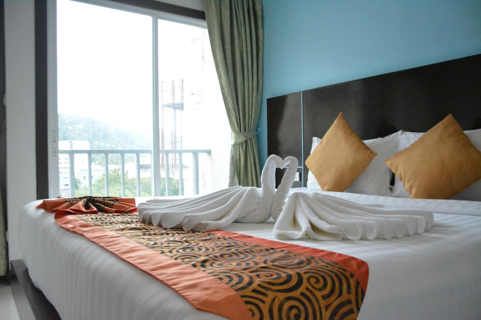 Patong Zephyr Grand Hotel מראה חיצוני תמונה