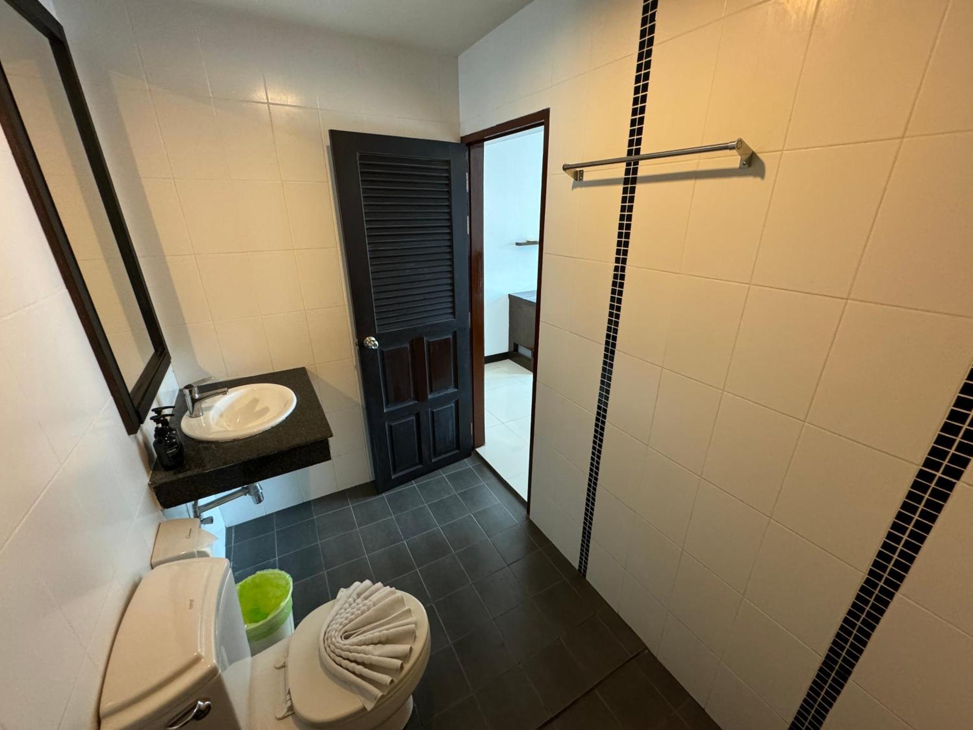 Patong Zephyr Grand Hotel מראה חיצוני תמונה