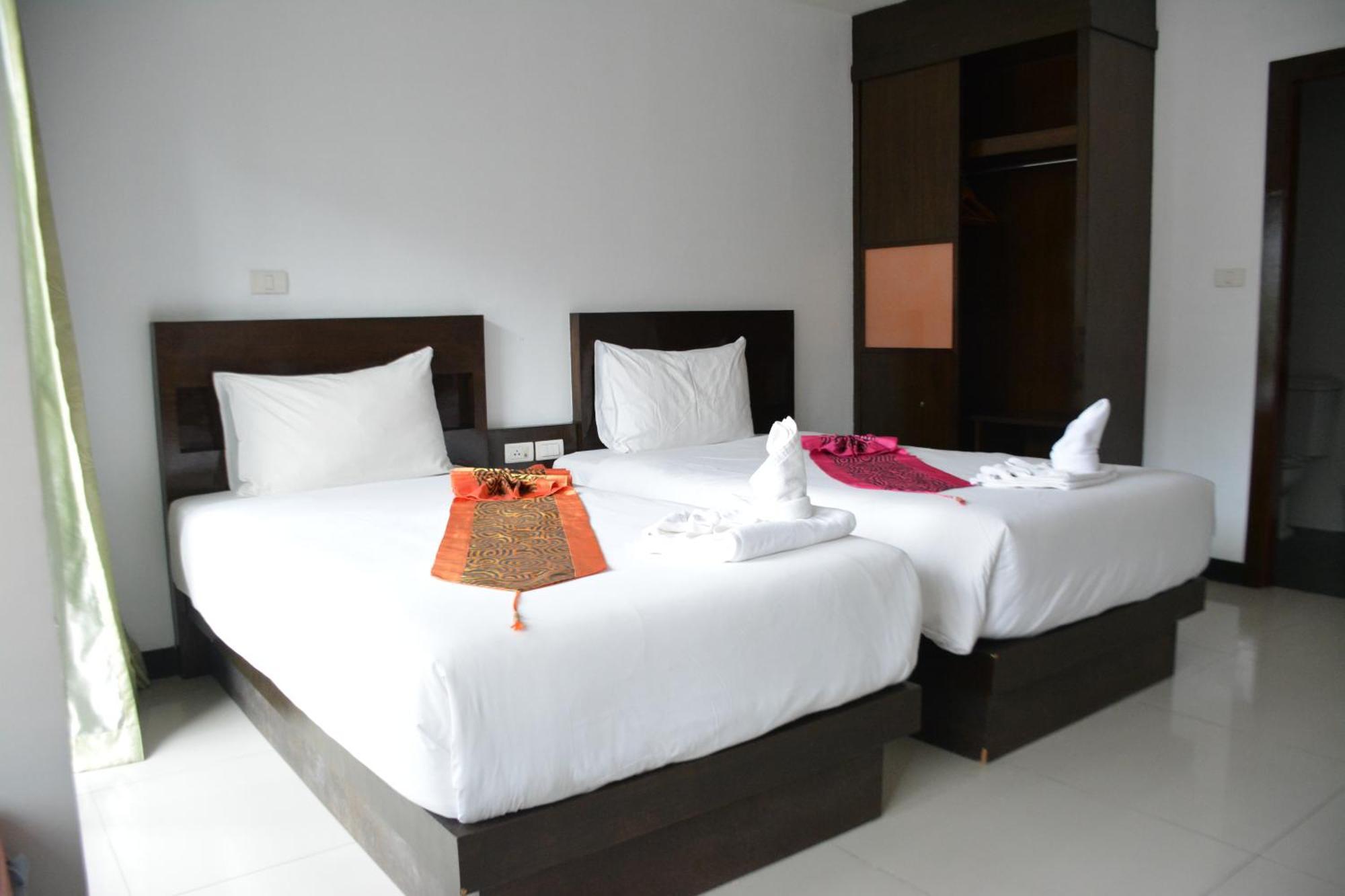 Patong Zephyr Grand Hotel מראה חיצוני תמונה