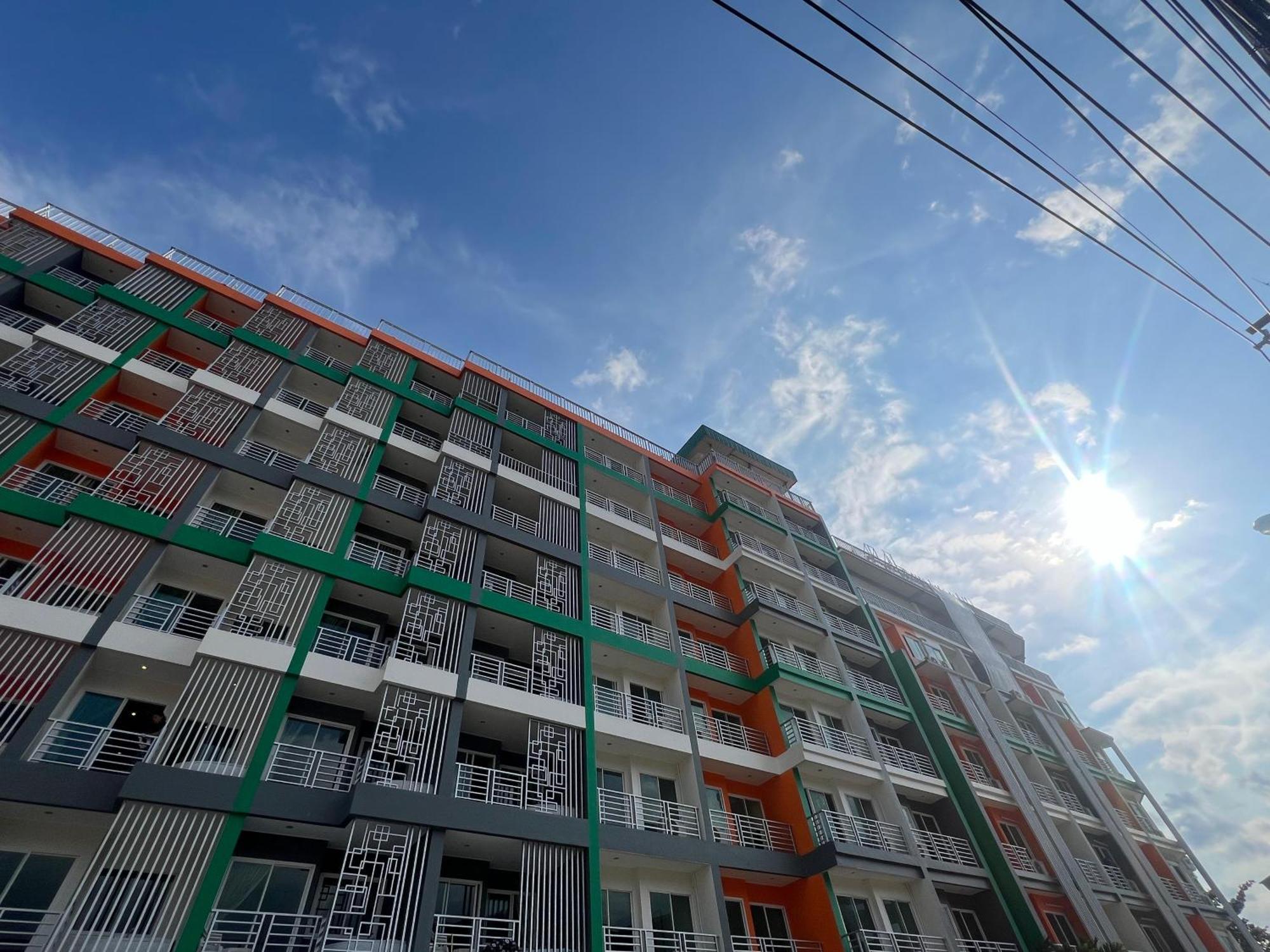 Patong Zephyr Grand Hotel מראה חיצוני תמונה
