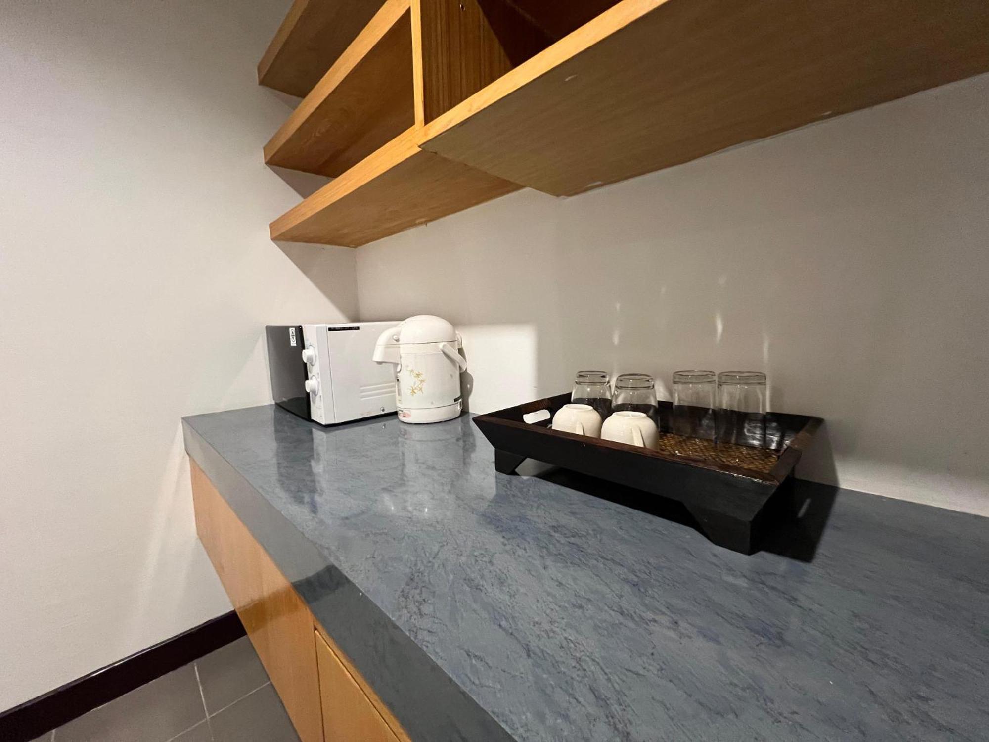 Patong Zephyr Grand Hotel מראה חיצוני תמונה