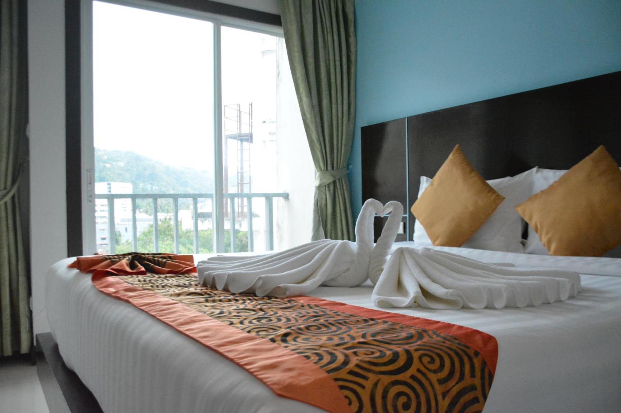 Patong Zephyr Grand Hotel מראה חיצוני תמונה