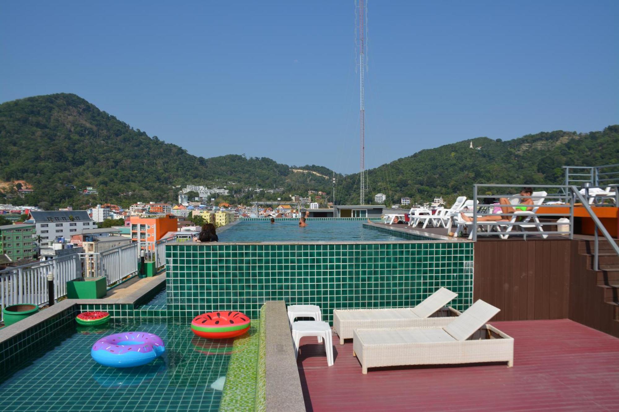 Patong Zephyr Grand Hotel מראה חיצוני תמונה