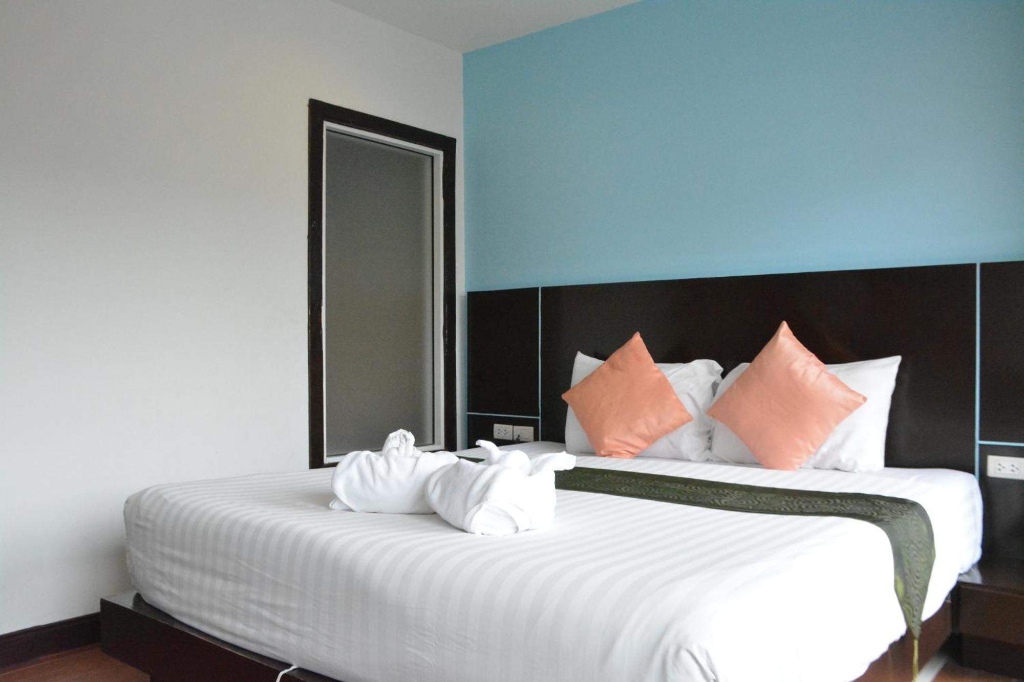 Patong Zephyr Grand Hotel מראה חיצוני תמונה